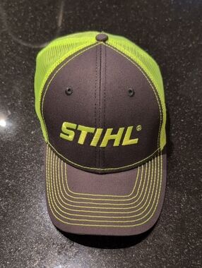 STIHL Men's Black and Lime Green Trucker Cap